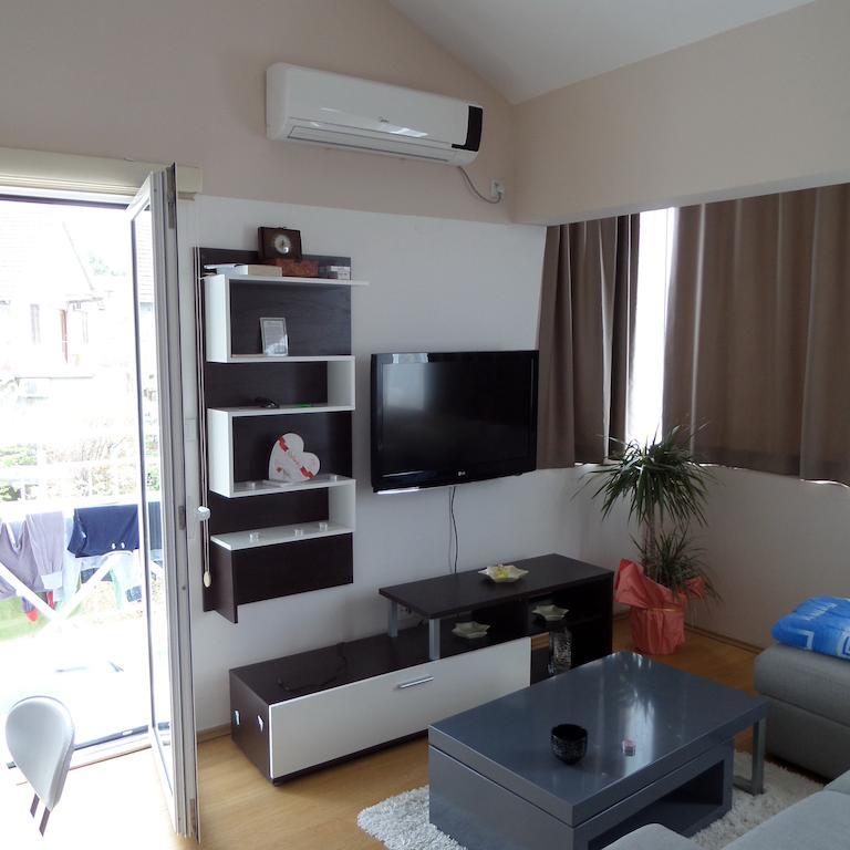 Agape Apartments Tivat Cameră foto